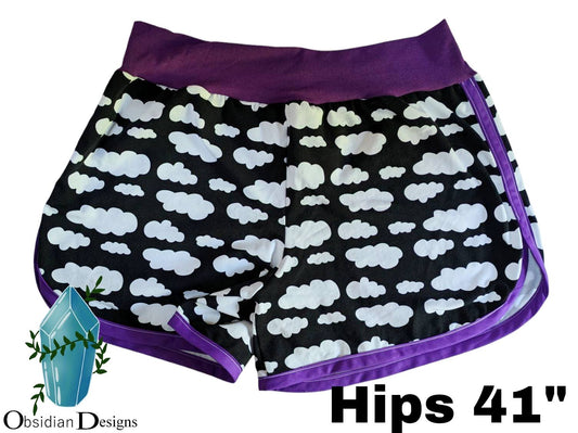 Cloud Cheeky Shorts 41" Hips